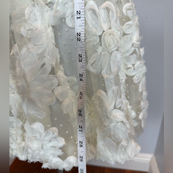 Petal & Pup Atti Floral Appliqué Minidress - Picture 5 of 10